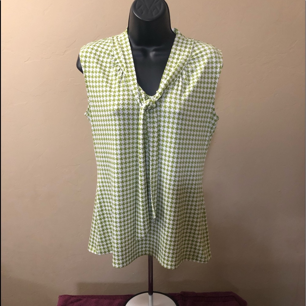 Banana Republic ladies top